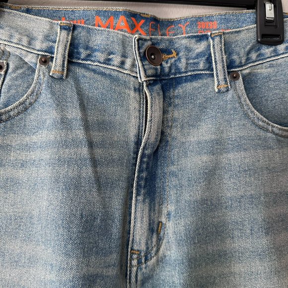 Men's Urban Pipeline™ Slim Bootcut MaxFlex Jeans - Light Wash 38x30 - Picture 6 of 12